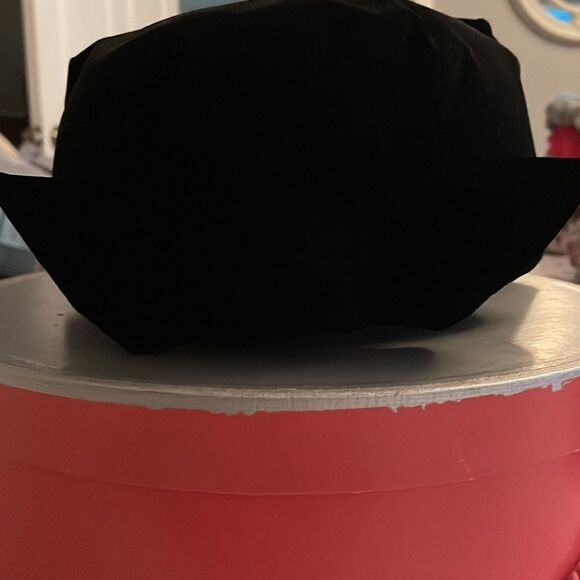 **Host Pick** VTG Yves Saint Laurent Velvet Beret Hat with Bow Circa 1960 - Picture 8 of 16